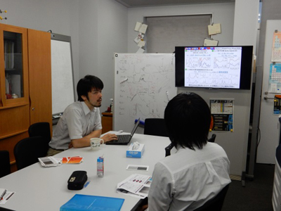 溝口先生による研究室紹介と講義